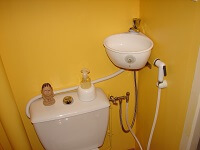 Petit kit lave-mains WiCi Mini adaptable sur WC existant - Monsieur R (78)